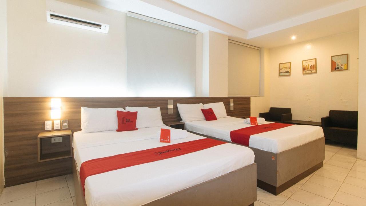 Reddoorz At V Plaza Hotel Manila Esterno foto